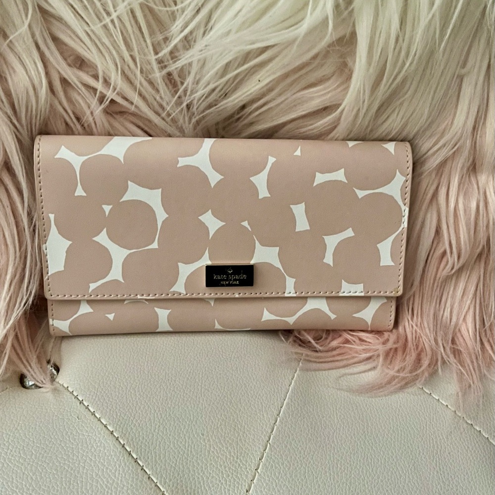 Kate Spade Putnam Drive Cyra Splodge Dot Pink Multi Large Flap Wallet - Picture 2 of 16